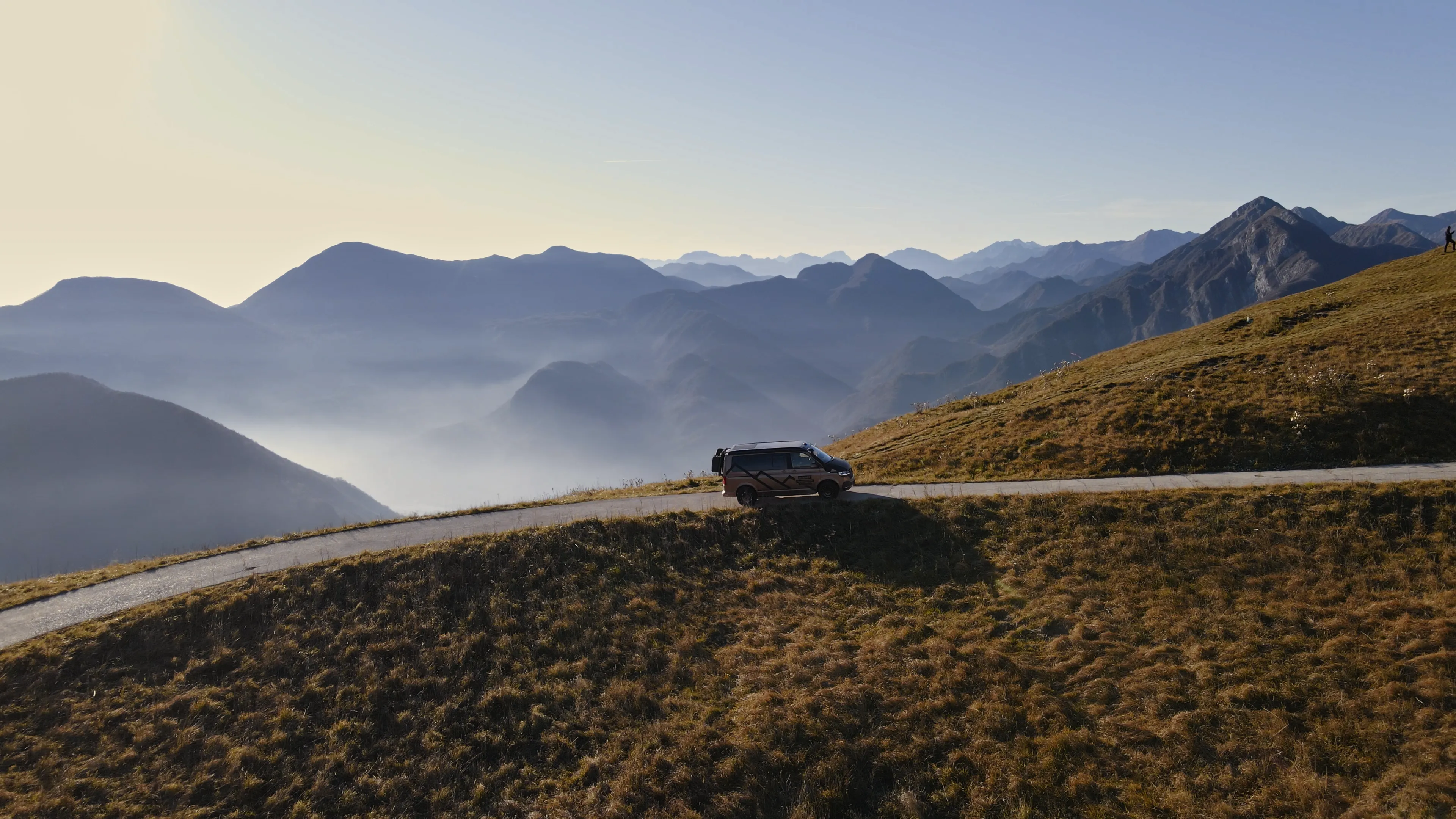 Grauwerk Projekt easygoinc., Video Marketing, VW, Vanlife, Camping, Offroad, Gebirge, Still
