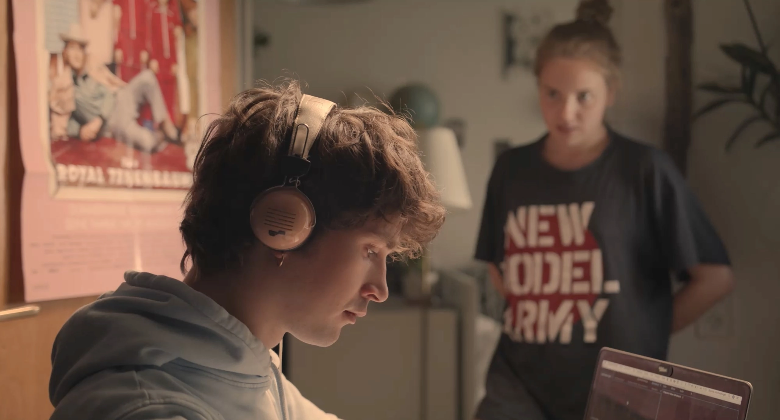 Grauwerk Projekt Rudenr, Spielfilm, Sophia Hochedlinger, Annelie Straub, Denken, Still